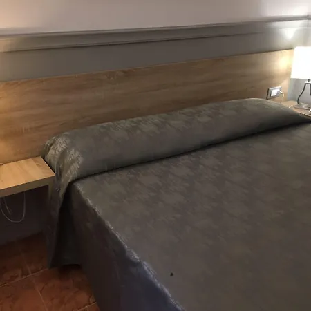 Alinari Hotel 3*