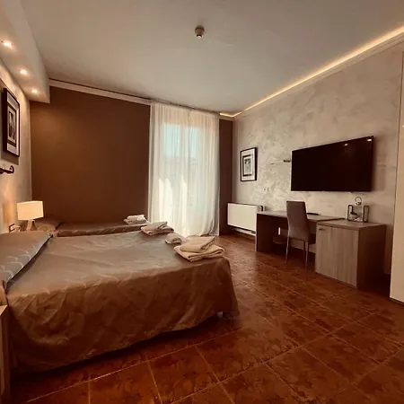 Alinari 3*