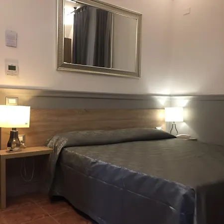Szálloda Alinari 3*