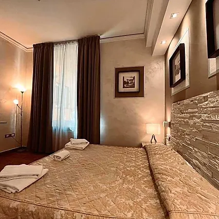 Alinari Hotel 3*