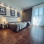 Alinari