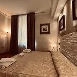 Hotel Alinari 3*