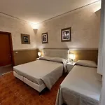 Hotell Alinari 3*