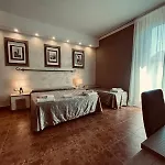 Alinari 3*